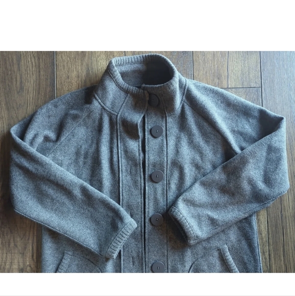 Jones New York Charcoal Gray Coat Size Large Wool & Nylon Blend Large Buttons. - Picture 2 of 12